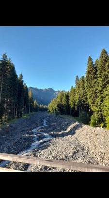 Glola Casa | Guesthouse 'Kavkasioni'