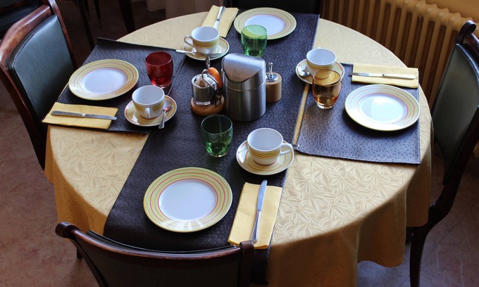 Fagnieres Hotel | Hôtel Bristol