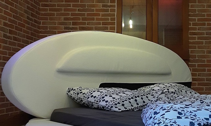 Reuilly Apartamento | Hôtel du Berry - Charming Furnished Accommodation Sauna, Hammam, Jacuzzi