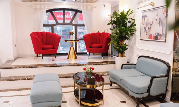 Trung Hoa Nhan Chinh Hotel | Hồng Vận Hotel