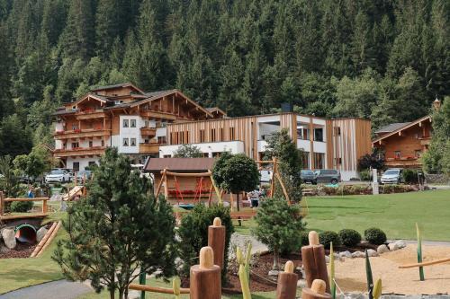 Schonbach Hotel | Habachklause Familien Bauernhof Resort