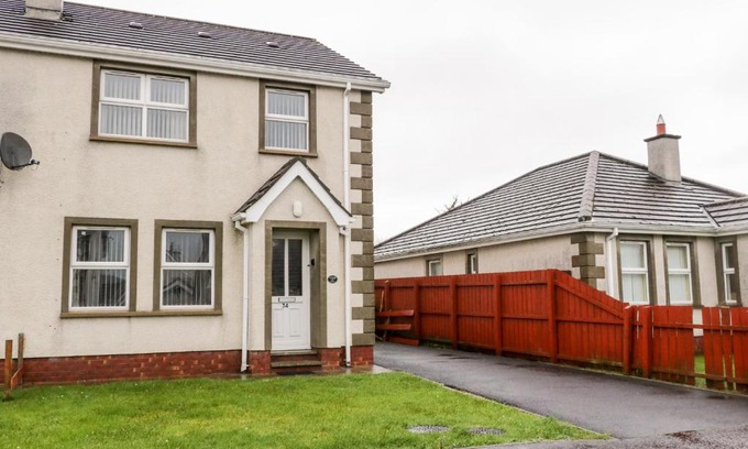 Ballycastle Casa | Haller House