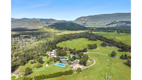 Halls Gap Casa | Halls Haven Tiny House 2 by Tiny Away