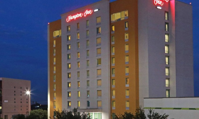 Reynosa Hotel | Hampton Inn by Hilton Reynosa/Zona Industrial
