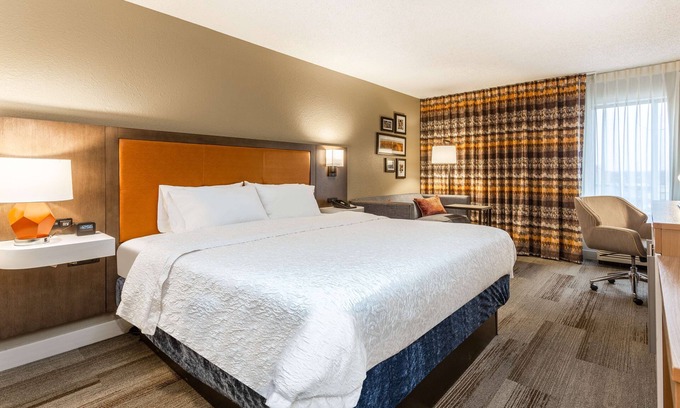 Southwest Area Hotel | Hampton Inn - Cedar Rapids