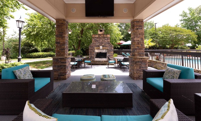 Harbison Hotel | Hampton Inn Columbia I-26/Harbison Blvd.