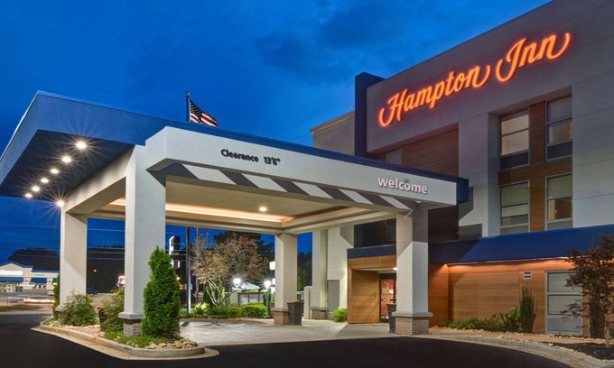 Greenwood Hotel | Hampton Inn Greenwood
