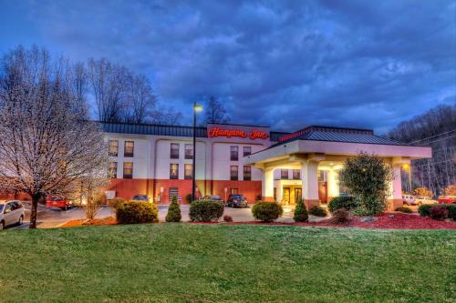 Marion Hotel | Hampton Inn Marion