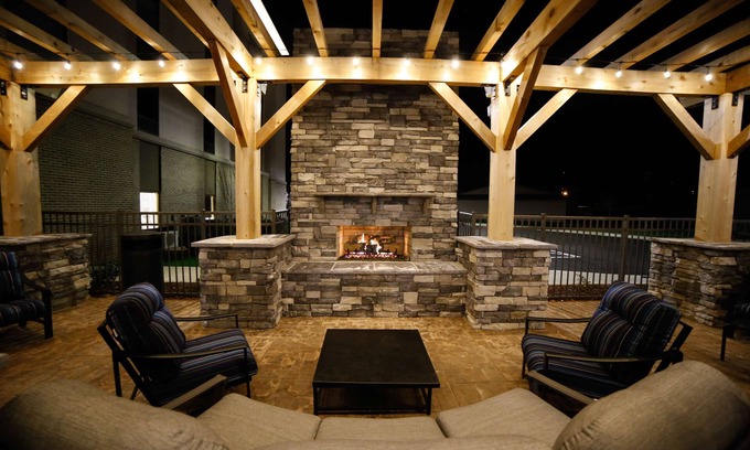 Forest City Hotel | Hampton Inn & Suites Forest City