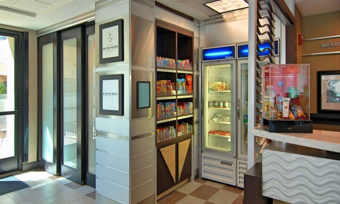 Jackson Park Hotel | Hampton Inn & Suites Mountain View