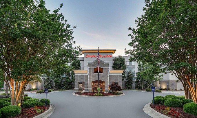 Mooresville Hotel | Hampton Inn & Suites Mooresville/Lake Norman