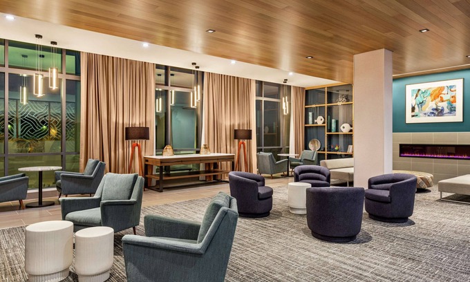 East San Mateo Hotel | Hampton Inn & Suites San Mateo-San Francisco Airport