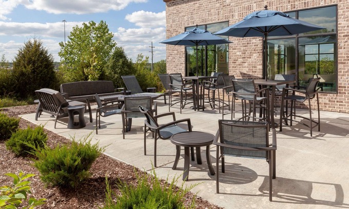 Overland Park Hotel | Hampton Inn & Suites Overland Park South