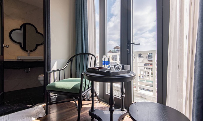 Hang Trong Hotel | 22 Land 52 Ngo Huyen Hotel & Spa