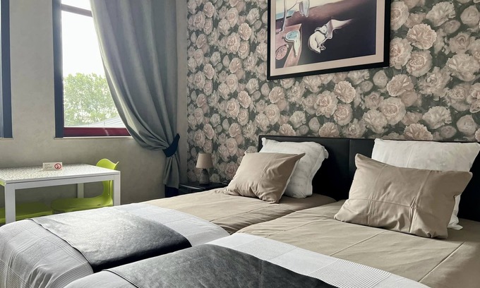 Estaimbourg Hotel | Haras des Chartreux