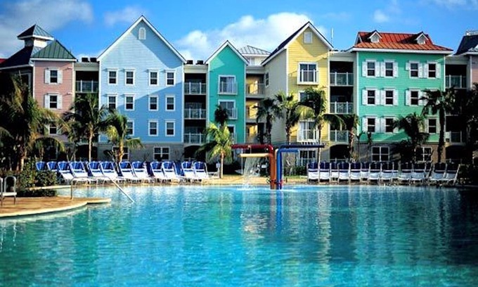 Paradise Island Complejo | Harborside Resort at Atlantis, One Bedroom Deluxe Villa, 4 Atlantis wristbands!
