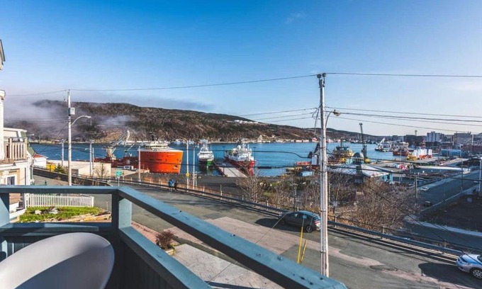 Downtown St. John's Casa | Harbour View Hitch 2bd Parking