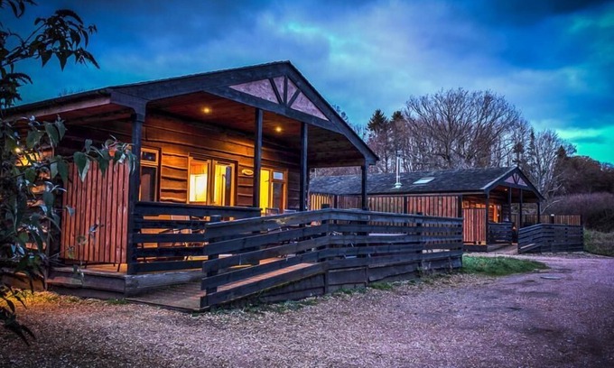 Wimborne Saint Giles Apartamento | Lodge-Baño con ducha-Harbridge Lodge