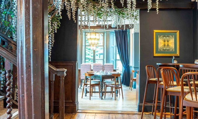 Northwich Hotel | Hartford Hall on School Lane