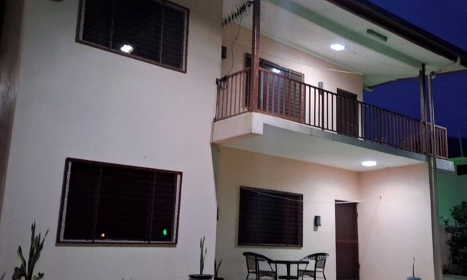 Sigatoka Apartamento | HASMATULLAH HOLIDAY APARTMENT 2-bedroom with WiFi & AC in delightful Sigatoka