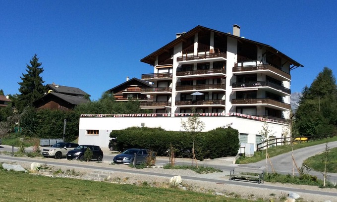 Saint-Pierre-de-Clages Apartamento | Haute Nendaz (4 Vallee) Lujosa cama 2 apartamento con piscina y sauna