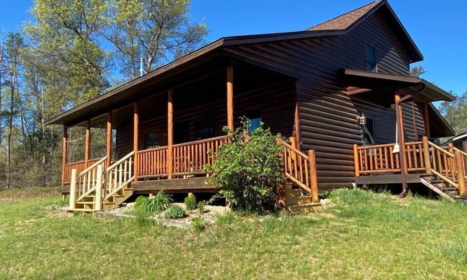 Crawford County Casa | Haymarsh Creek Cabin
