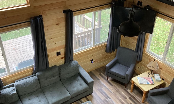 Evart Casa | Heavenly River Retreat