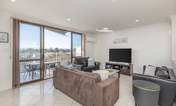 Henley Beach Casa | Asequible Henley Beach Company y hogar de reubicación - Se admiten mascotas