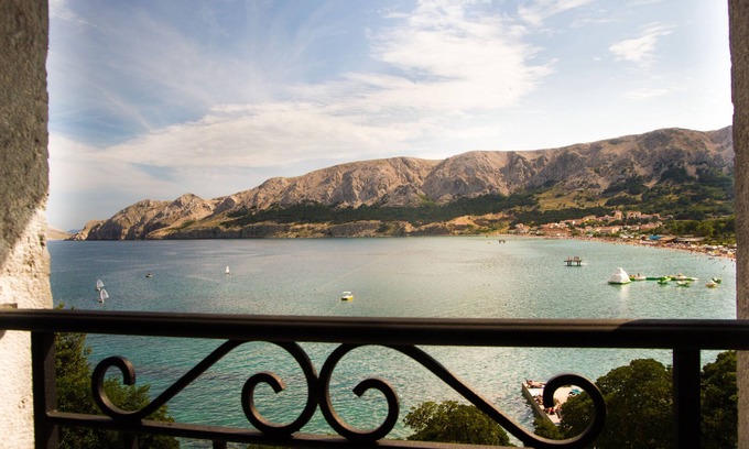 Baska Hotel | Heritage hotel Forza