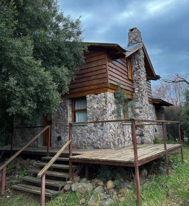 Junín de los Andes Casa | Hermosa cabaña a orillas del rio