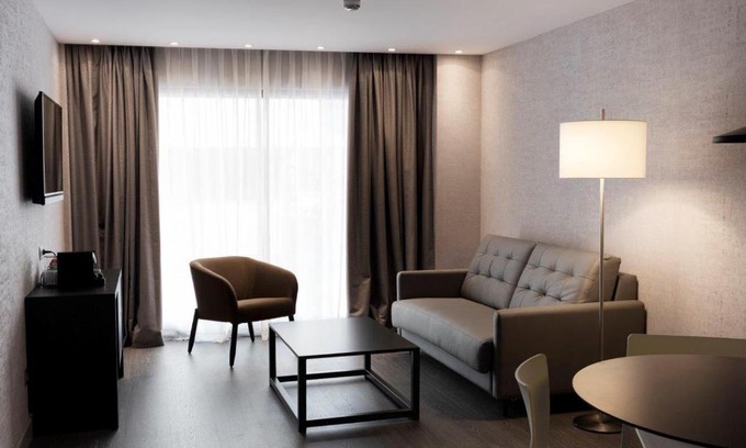 Sant Gervasi Hotel | HG City Suites Barcelona