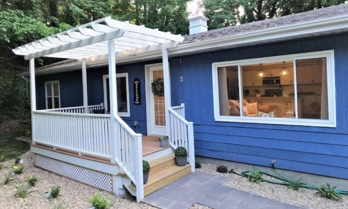 Berrien Springs Casa | Hidden Cottage Near Notre Dame