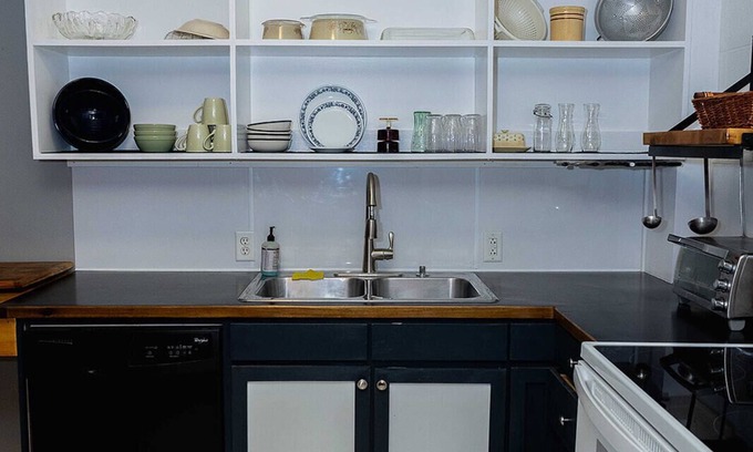 Waynesburg Apartamento | Hidden Tracks, Long Term stays welcome