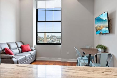 Olde Kensington Apartamento | High-end 1br W Rooftop Amenities
