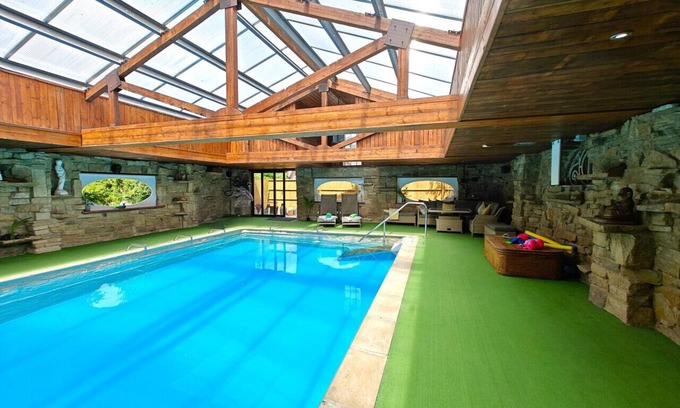 Romsey Casa | Hill Top - Tres Habitaciones Casa, Capacidad 6