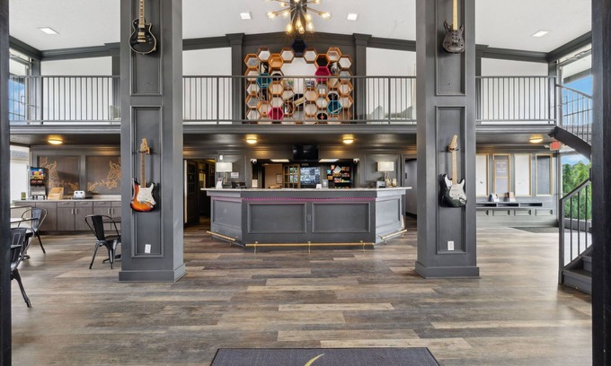 Nashville Hotel | Hillside Crossing Nashville