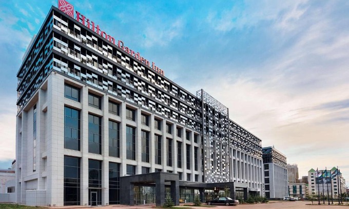 Nur-Sultan Hotel | Hilton Garden Inn Astana