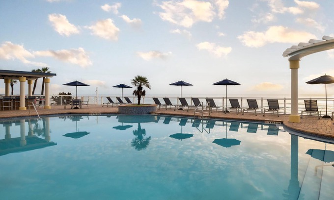 Ortona Park Hotel | Hilton Garden Inn Daytona Beach Oceanfront