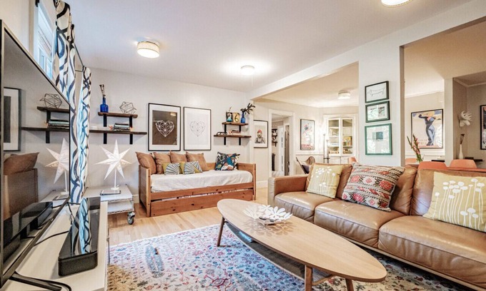 East End Apartamento | Moderno y lujoso retiro de jardín para familias, amantes de la comida y aventureros