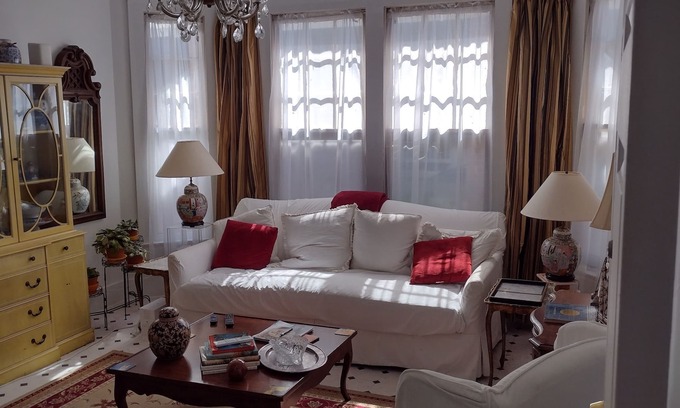 Palatka Apartamento | Historic Home a block to St Johns River and down town shops/restaurants.