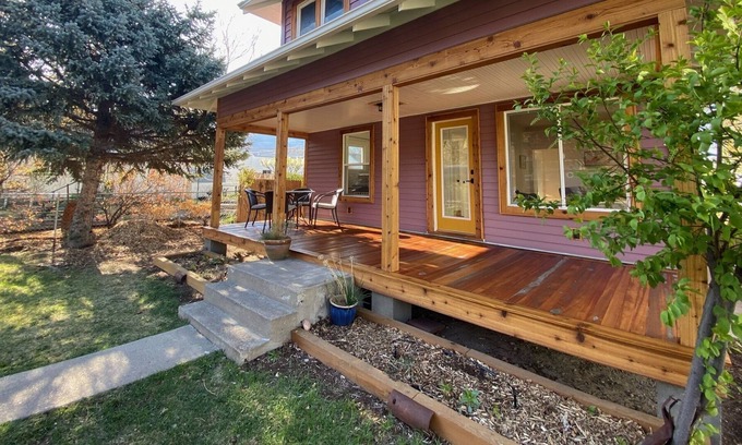 Palisade Casa | Historic Palisade Garden Bungalow!