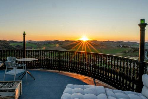 Rosignano Monferrato Casa | Historic Tower With Monferrato Views