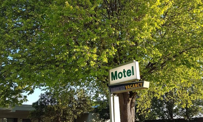 Holbrook Hotel | Holbrook SKYE Motel