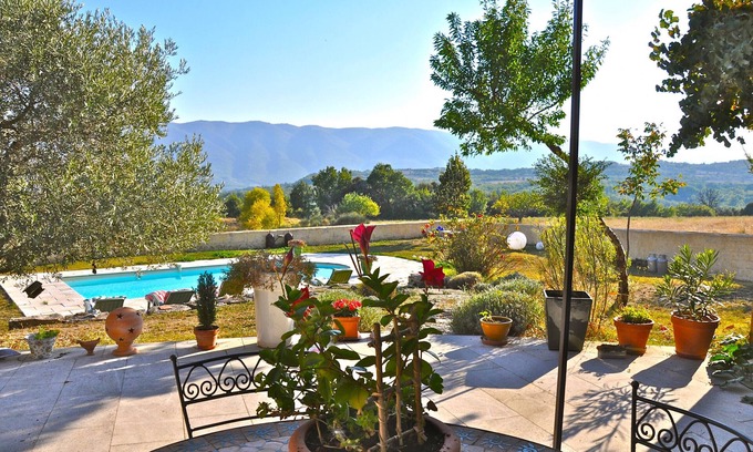 Saint-Martin-de-Castillon Casa | Holiday house in the Luberon in the countryside, private pool