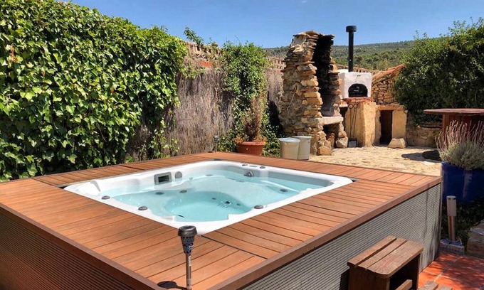 La Cuevarruz Apartamento | Apartamento vacacional "Casa de los Sueños - Balconet" con piscina compartida y Wi-Fi