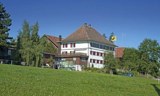 Hallau Otro | Apartamento de vacaciones Hallau para 1 - 7 personas con 2 dormitorios - Casa rural