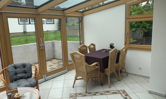 Muensingen Apartamento | Apartamento vacacional 'Leicht' con Wi-Fi