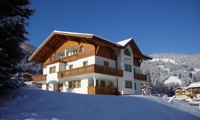Flachau Apartamento | Holiday-Appartements