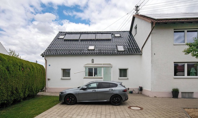 Dillingen an der Donau Casa | Casa de vacaciones 'Haus Steinheim' con terraza compartida, jardín compartido y Wi-Fi
