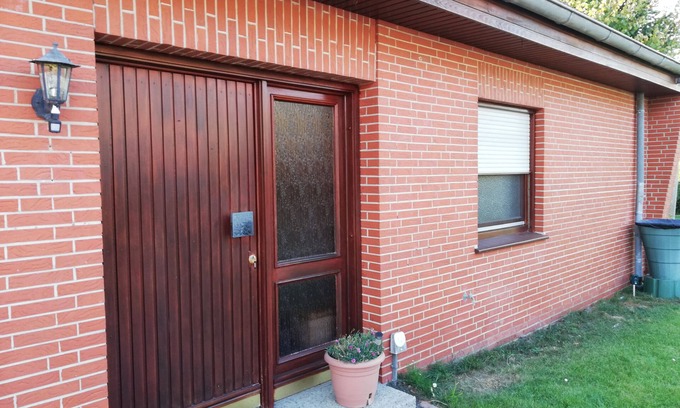 Rysum Casa | Casa de vacaciones 'Luitje' con terraza privada, jardín privado y Wi-Fi